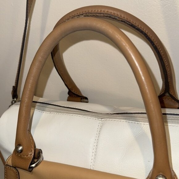 Etienne Aigner Vintage Leather Barrel Sarchel/Shoulder Bag (EUC) - Picture 8 of 15